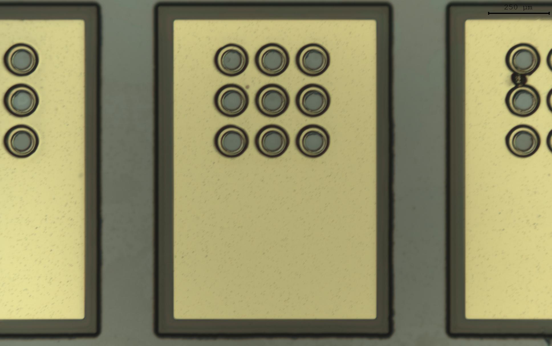 VCSEL array 9 emitters